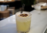GIN FIZZ